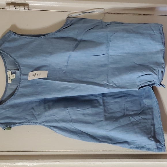 Style & Co Chambray top - Picture 2 of 3